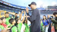Gignac acompaña a su hijo en la inauguración de la Copa Tigres Incomparables