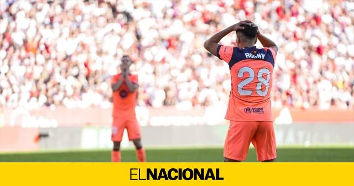 Solo cuatro aprobados en la debacle del Barça contra el Sevilla