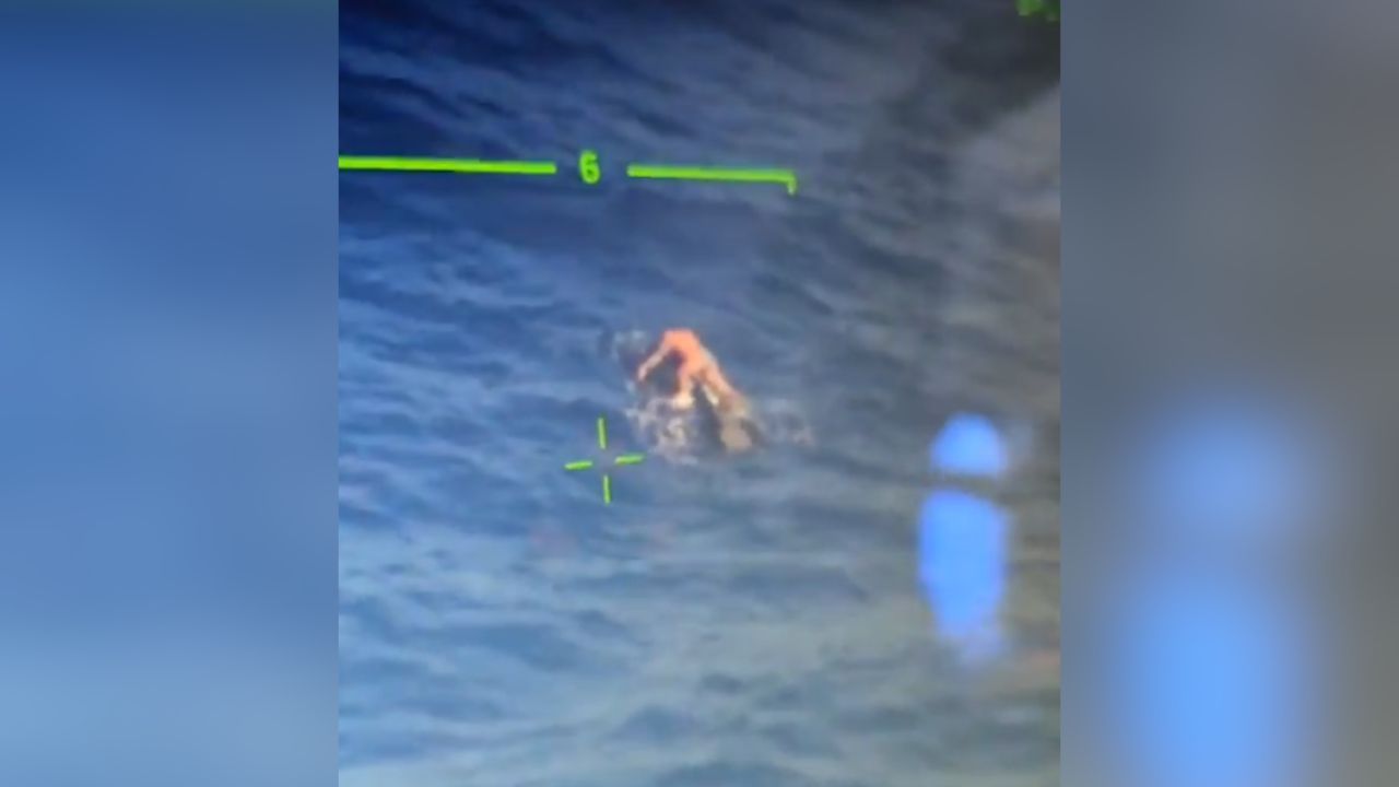 Rescatado con vida el joven desaparecido el lunes cuando fue a buscar su moto de agua en Gran Canaria