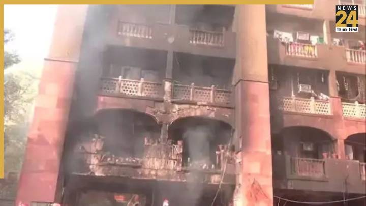 Massive Fire Breaks Out at Rajya Sabha MP’s Brahmaputra Apartments in Delhi; Fire Tenders Rushed