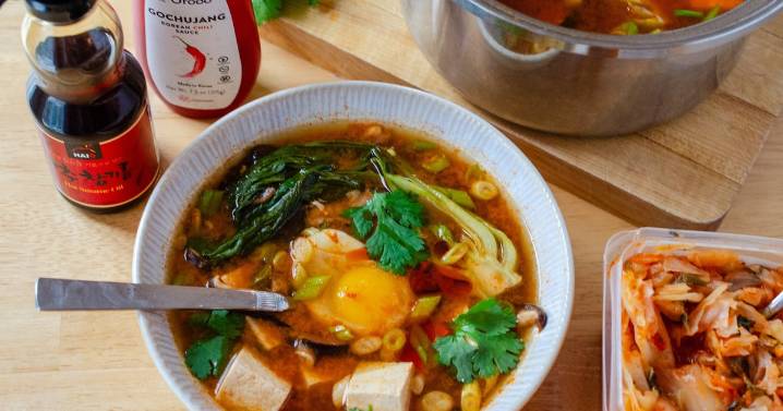 Dash to the kitchen for Korean-inspired hot pot