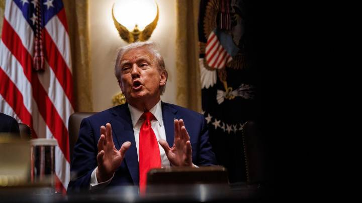 Trump dice que "quizás" habría que expulsar a España de la OTAN