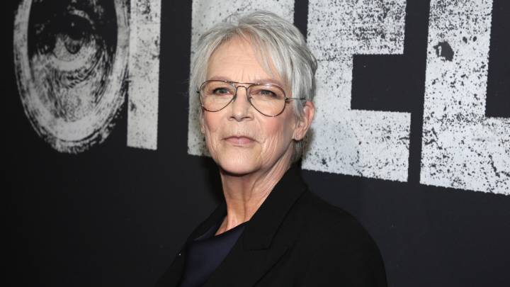 Jamie Lee Curtis Claims Comments About Charlie Kirk Were Misconstrued