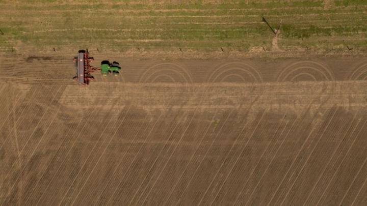 What does the Argentina bailout have to do with Trump’s likely US farmer bailout?