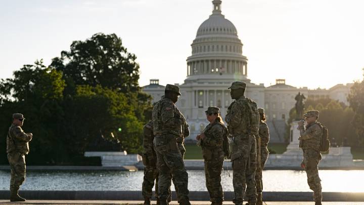 Trump's use of National Guard strays from role as 'minutemen,' military experts say