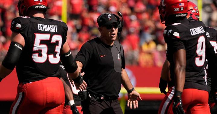 Cincinnati emerges as a Big 12 contender with its 1st AP poll ranking in nearly 3 years