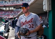 Former Detroit Tigers infielder claimed off waivers by Twins