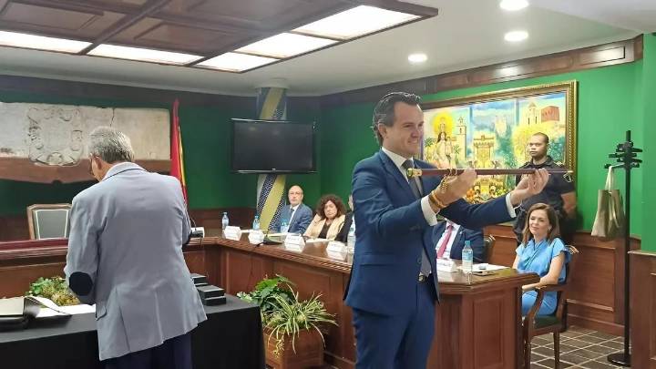 Pacto secreto: así se repartieron la Alcaldía PP y PSOE de Benejúzar