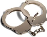 Police arrest Framingham man accused of threatening store clerk with kitchen knife