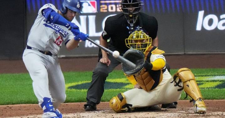Max Muncy sets Dodgers record by hitting his 14th career postseason homer