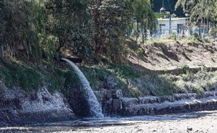 Piden atender polución en afluentes de Huixquilucan