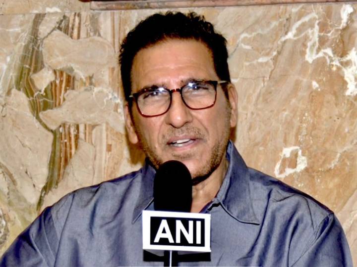 Bollywood Star Mukesh Rishi Graces Jammu & Kashmir Assembly