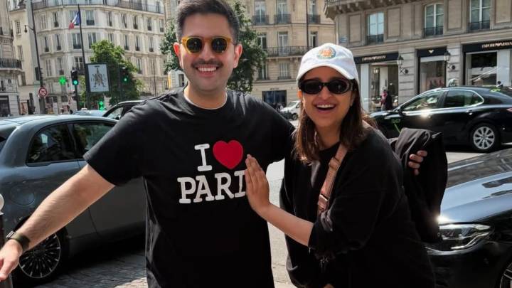 Mom-To-Be Parineeti Chopra Flies To Delhi, Expected To Deliver First Child Soon: Report