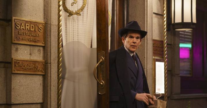 A once-in-a-'Blue Moon' Broadway breakup