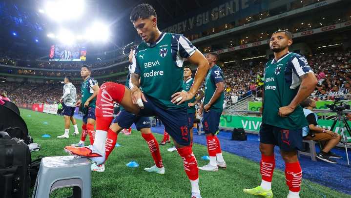 Rayados recupera a Carlos Salcedo y a Sergio Canales para el partido ante Pumas