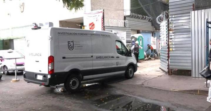VIDEOS | Encuentran cuerpo en cisterna de hospital en demolición en Tlatelolco