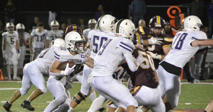 Valley Hawks remain unbeaten, Sir Bills' struggles continue
