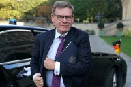 SPD Lawmaker Urges Germany To Rethink China Strategy