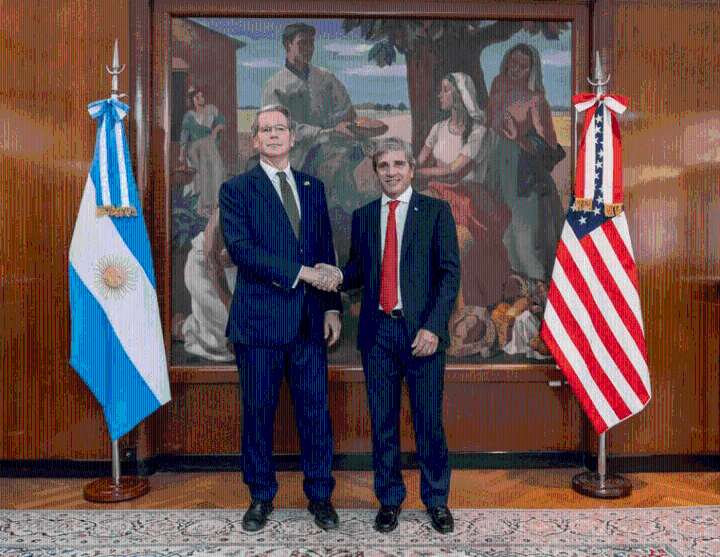 Estados Unidos ya inició el salvataje de Milei