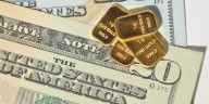 Gold drives toward $4,000 as U.S. government shutdown drags on