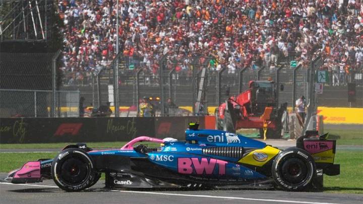 Trompo de Colapinto tras un toque con Stroll en la largada del GP de México