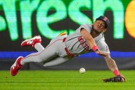 Red Sox eliminated by the Yankees after mistakes in the field bite Boston