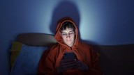 Amnistía Internacional alerta que el algoritmo de TikTok expone a jóvenes franceses a contenidos que fomentan la depresión y el suicidio