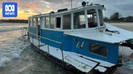 Vessel breaks apart soon after leaving port in northern NSW