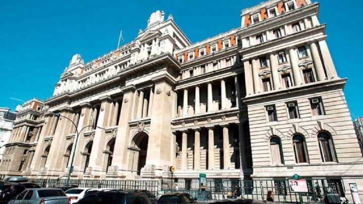 La Corte Suprema marcó un límite a las prisiones preventivas por delitos de lesa humanidad