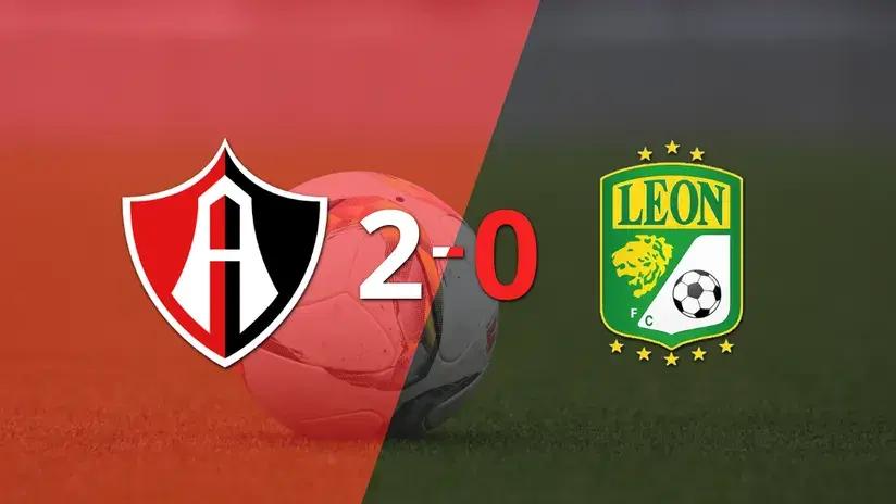 Liga MX: Uros Djurdjevic sentenció el triunfo 2-0 de Atlas ante León con doblete