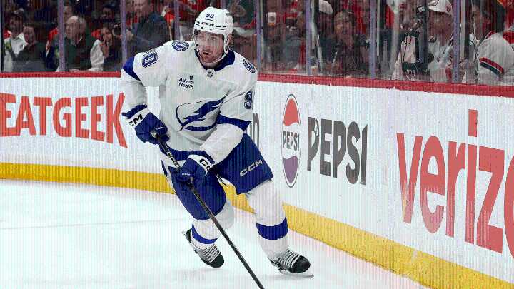 Moser suspended 2 games for actions in Lightning game