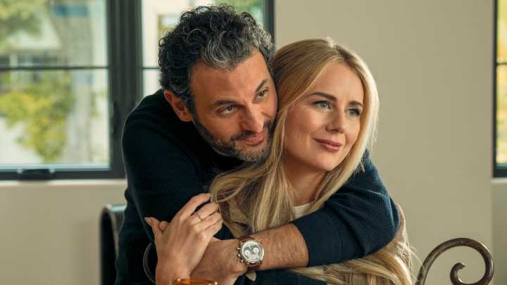 Nobody Wants This' Justine Lupe On Morgan's 'Real Person' Crisis, Relationship With Dr. Andy And Potential Romance With Sasha
