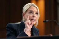 Bondi responde con ataques a los demócratas durante audiencia en el Senado
