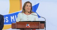 Dina Boluarte: "En las próximas elecciones hay que mirar a quién le damos nuestro voto de confianza"