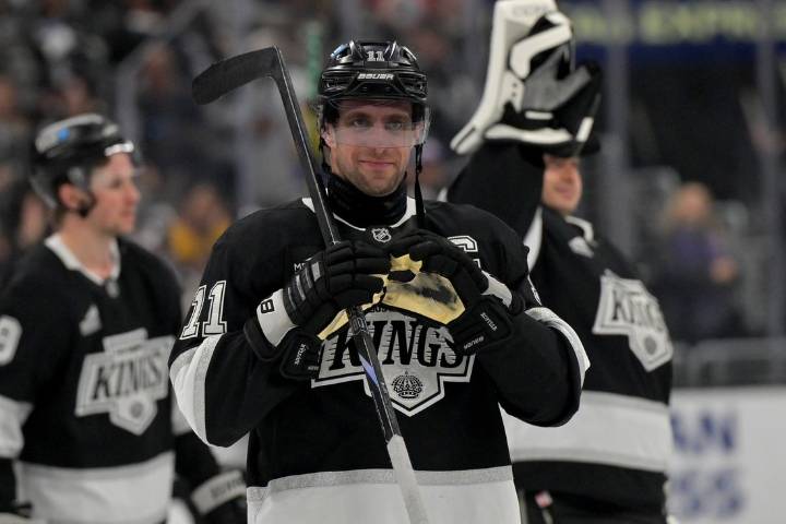 Avs, Kings bring veteran leadership into season opener