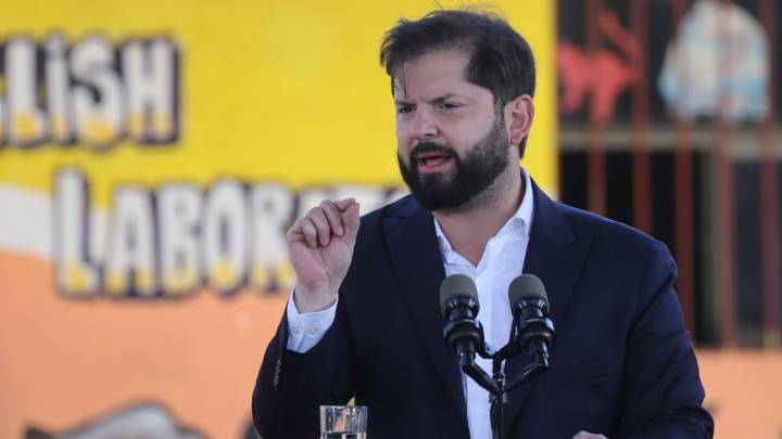 Boric lamenta muerte de piloto de la FACh: "Su familia e institución cuentan con nosotros"