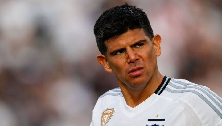 "Estoy caliente": la molestia de Esteban Pavez por no ser citado en Colo Colo