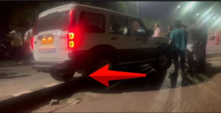 Bhubaneswar Nayapalli Police official’s car loses control, crashes into roadside shop