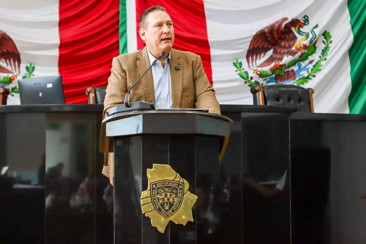 Chihuahua, primer estado en prohibir lenguaje inclusivo en escuelas; ¿a partir de cuándo?