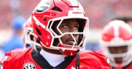 Who Are Chauncey Bowens’ Parents? All About Georgia RB’s Family Discover everything about Chauncey Bowens' parents and their role in his college football journey. Read it all on EssentiallySports. Pap