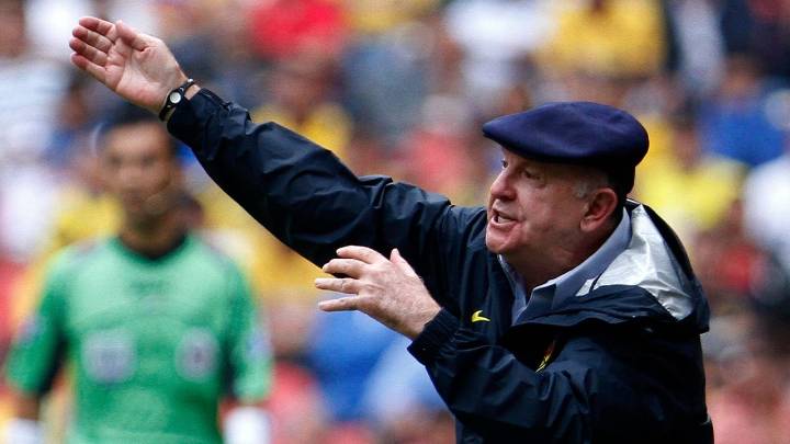 Manuel Lapuente, Mexico's coach at 1998 World Cup, dies at age 81