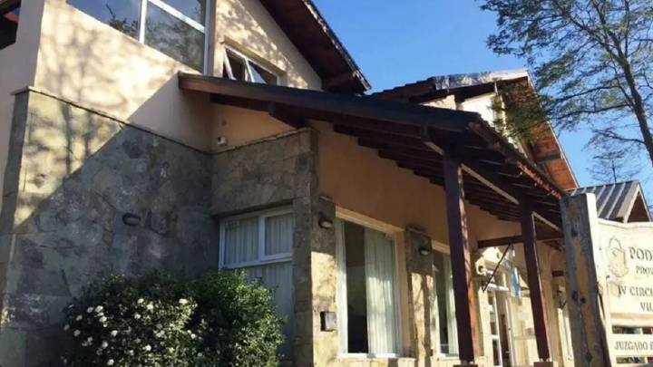 No le quisieron entregar el departamento en Villa La Angostura y deberán resarcirla con 100 mil dólares