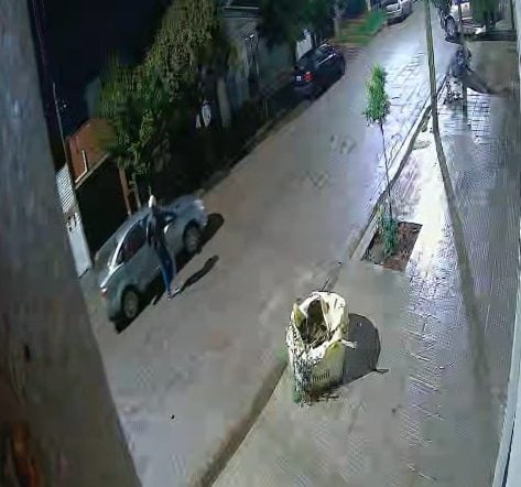 Un detenido por el robo de elementos del interior de una auto