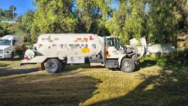 FGR ejecuta cateo en Tula por presunto almacenamiento ilícito de gas LP