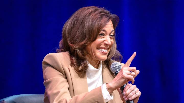 White House fires back at Kamala Harris over 'crazy' comment