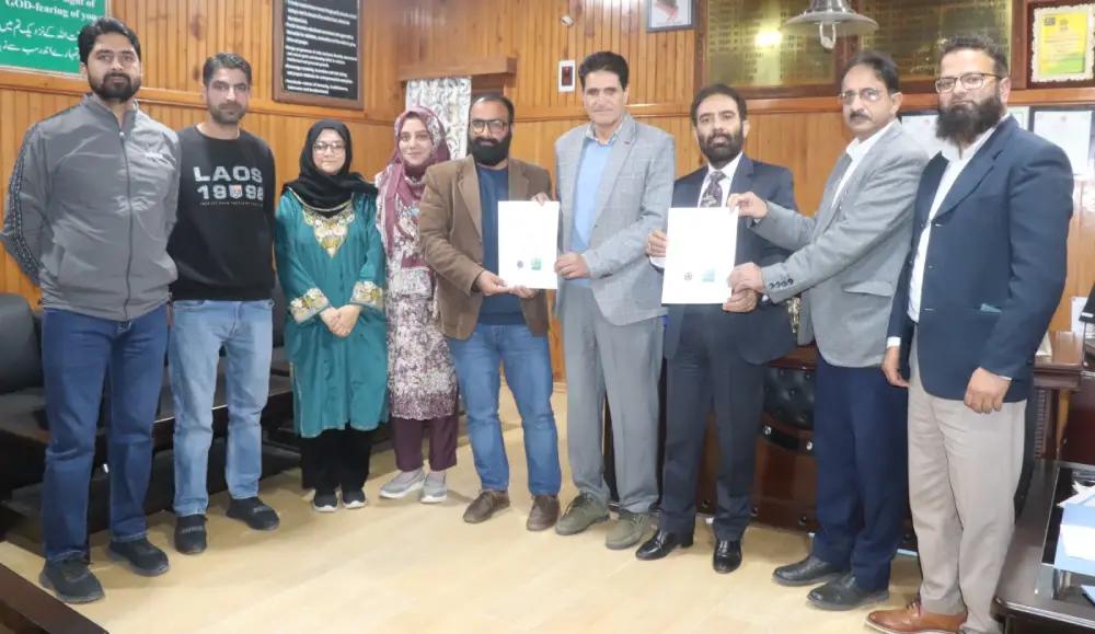 GDC Baramulla, All India Radio Srinagar Ink MoU to Air Student