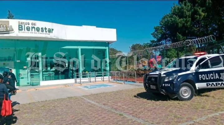 Asaltan sucursal del Banco del Bienestar en Papalotla; delincuentes huyen en motocicleta con 20 mil pesos