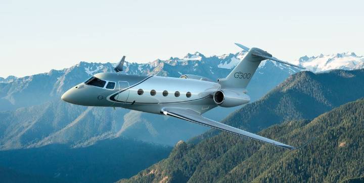 El avión privado de 70 millones de dólares con lujosas butacas y donde se respira aire 100% purificado