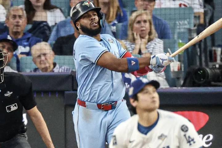 Blue Jays sorprenden a Dodgers y empatan la Serie Mundial