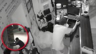 MOMENTO EXACTO en que asaltan con violencia restaurante de comida china